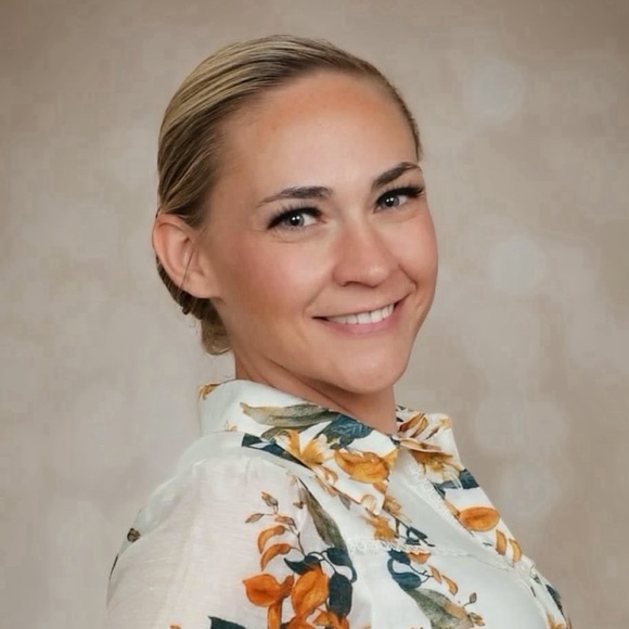 bellcurvebijoux